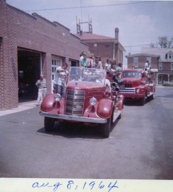 Fire truck rides in 1964